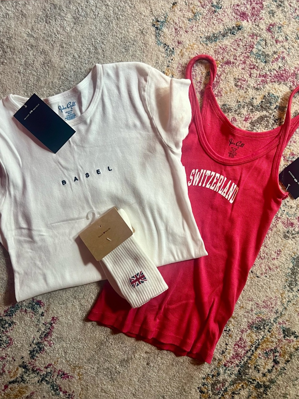♥️🇨🇭BRANDY MELVILLE-BASEL, SWITZERLAND EXCLUSIVE SET🇨🇭♥️